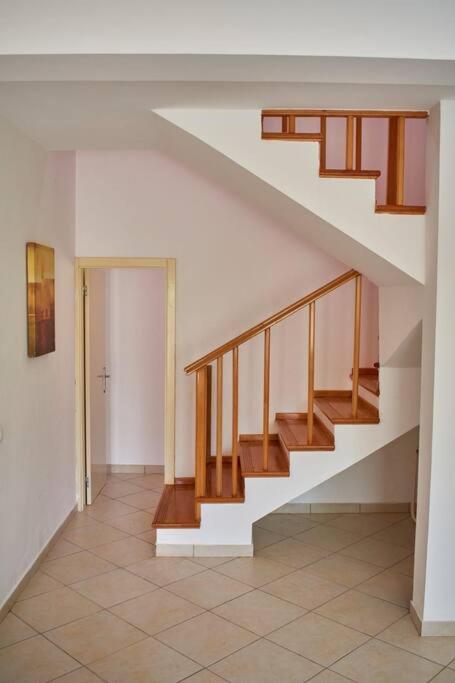 Apartamento T3 Encantador Com Piscina Wifi E Perto De Praia Santa Maria Exteriör bild